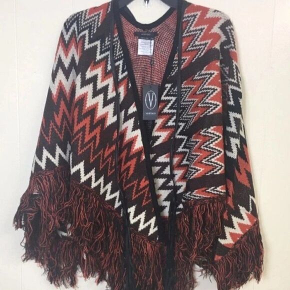 VertigoāParisāKnitĀ FringeāPonchoāCape - Picture 7 of 8